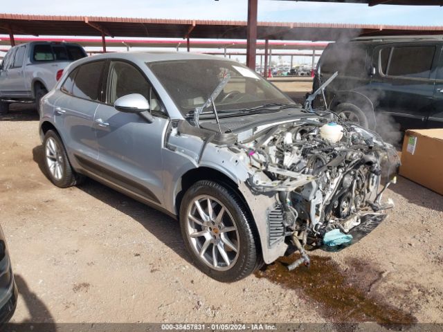 2016 PORSCHE MACAN WP1AB2A51GLB46788