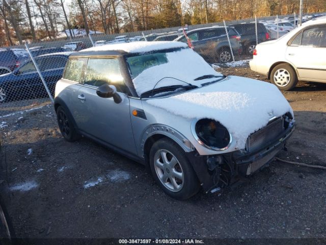 2007 MINI COOPER WMWMF33507TL77314