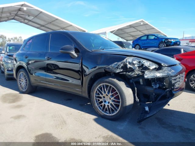 2016 PORSCHE CAYENNE WP1AA2A29GLA09722