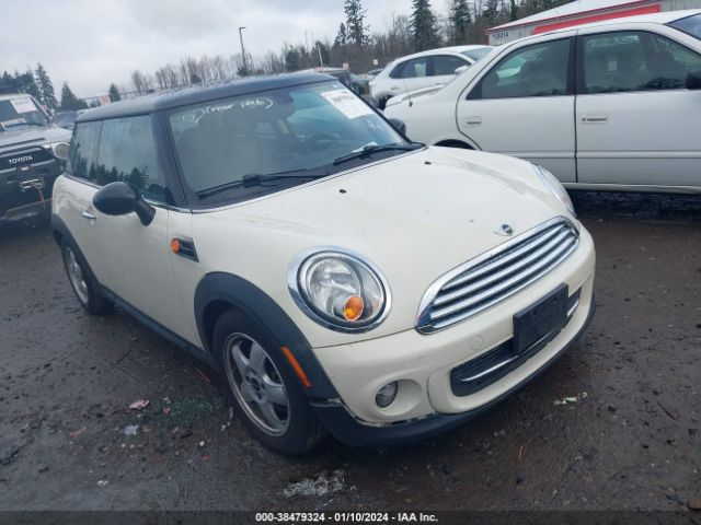 2011 MINI COOPER WMWSU3C5XBT253105