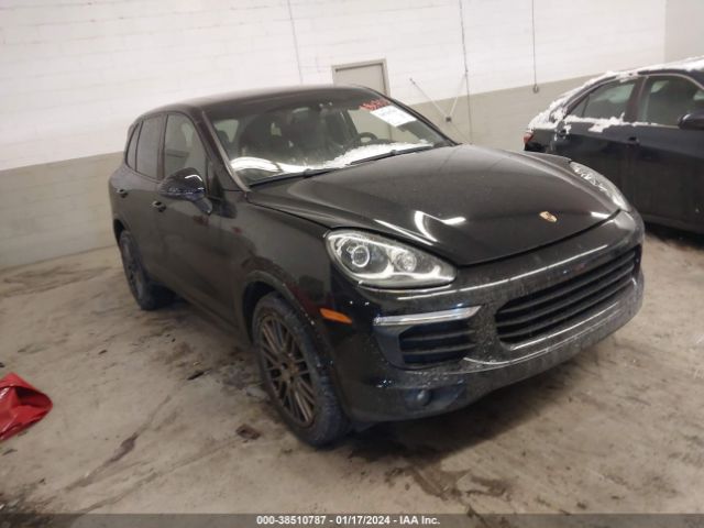 2017 PORSCHE CAYENNE WP1AA2A25HKA84733