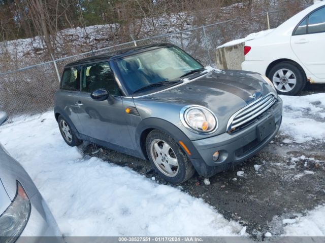 2010 MINI COOPER WMWMF3C52ATZ25563