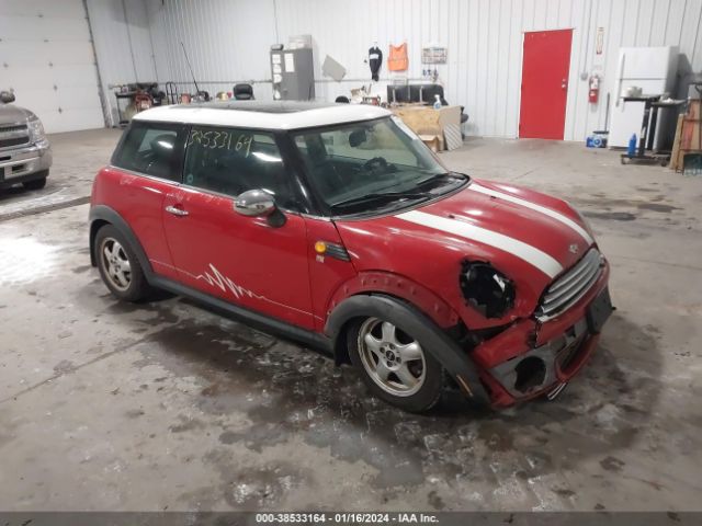 2008 MINI COOPER WMWMF33548TT61151