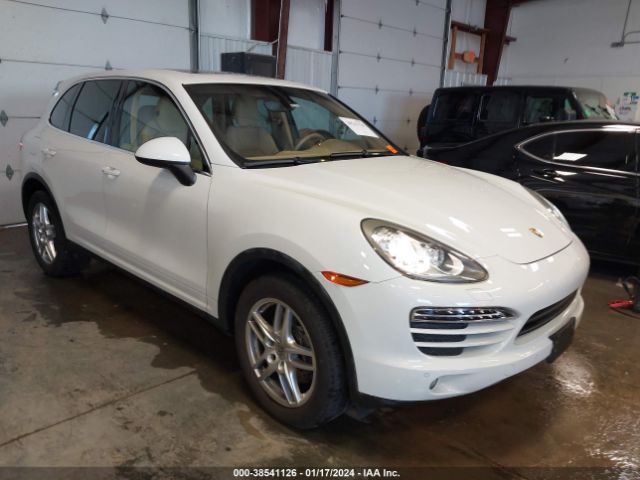 2014 PORSCHE CAYENNE WP1AA2A2XELA00623