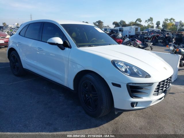 2015 PORSCHE MACAN WP1AB2A5XFLB67153