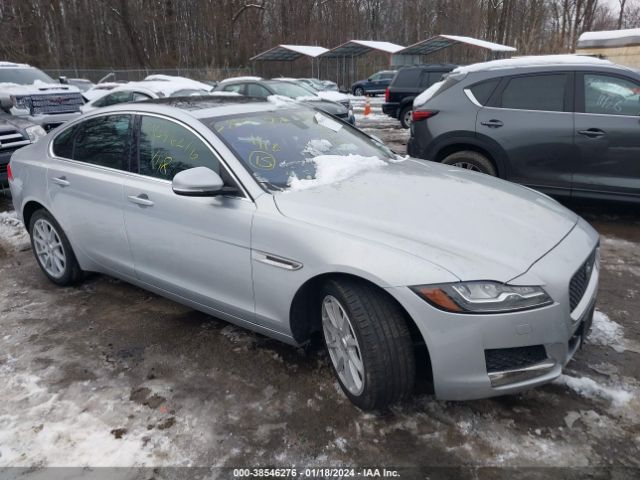 2016 JAGUAR XF SAJBJ4BV0GCY18361