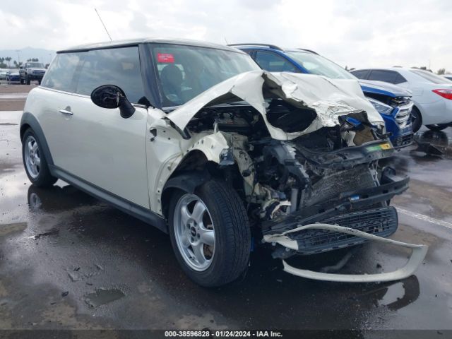 2011 MINI COOPER WMWSU3C50BT094868
