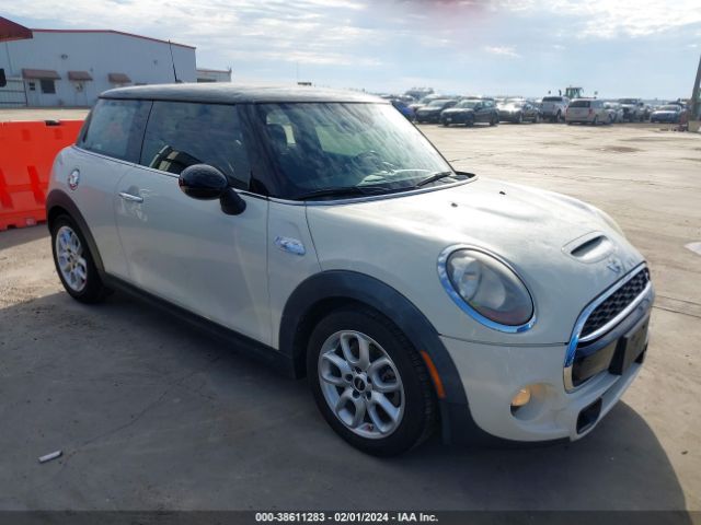 2015 MINI HARDTOP WMWXP7C55FT740254