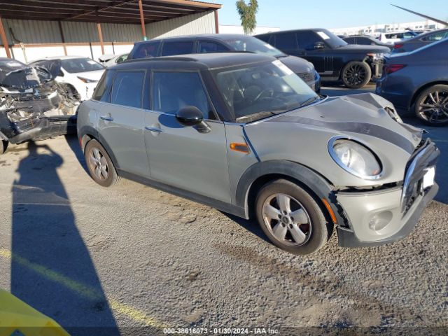 2018 MINI HARDTOP WMWXU1C59J2F80032
