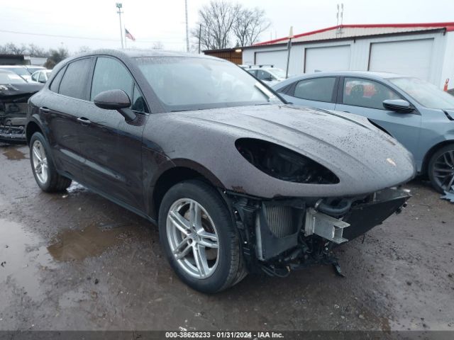 2016 PORSCHE MACAN WP1AB2A56GLB57530