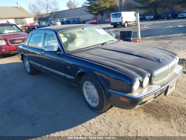 1999 JAGUAR XJ8 SAJKD604XXC869363