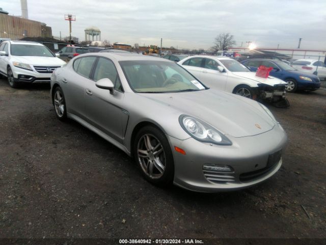2012 PORSCHE PANAMERA WP0AA2A79CL071435