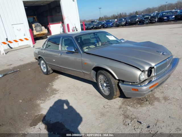 1996 JAGUAR VANDENPLAS SAJKX6248TC782169