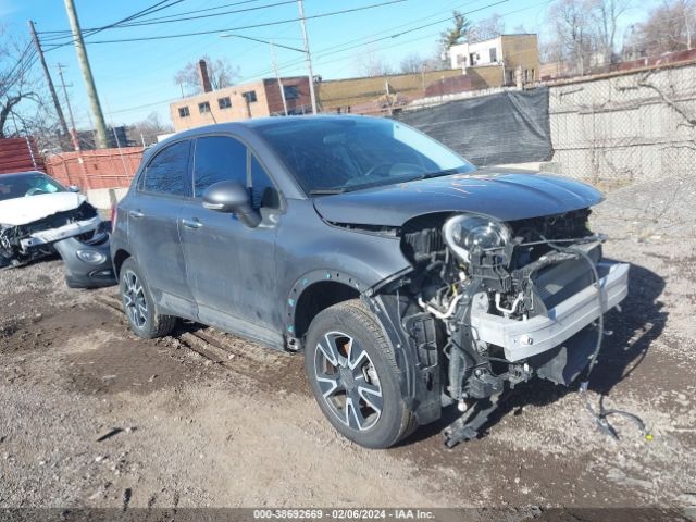 2017 FIAT 500X ZFBCFYAB1HP571237