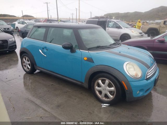 2009 MINI COOPER WMWMF33579TW73336
