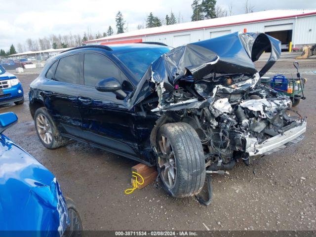 2017 PORSCHE MACAN WP1AA2A50HLB03743