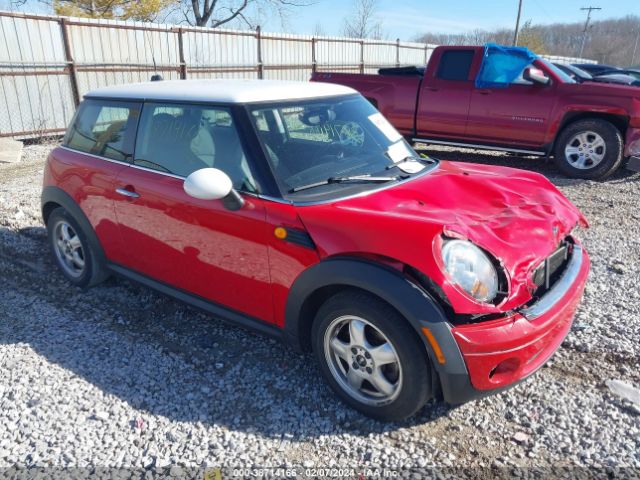 2009 MINI COOPER WMWMF33529TW79724