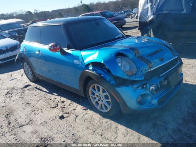 2015 MINI HARDTOP WMWXP7C59F2A40617