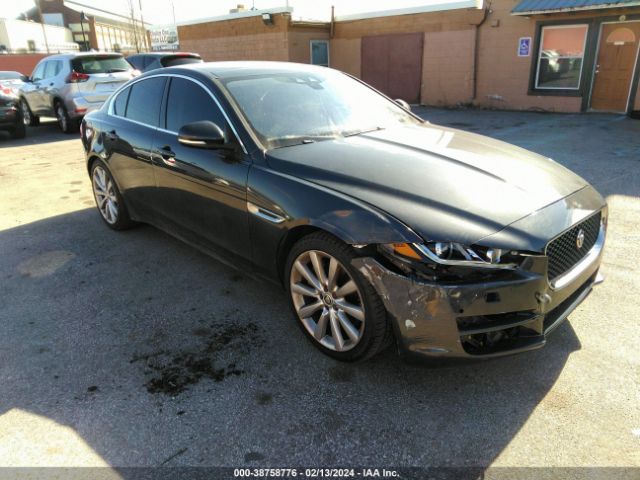 2017 JAGUAR XE SAJAK4BV8HA957384