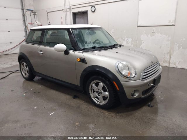 2010 MINI COOPER WMWMF3C57ATU76607
