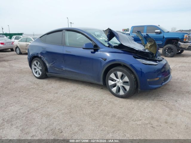 2024 TESLA MODEL Y 7SAYGAEE1RF981921