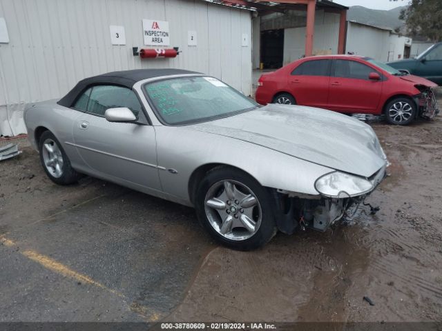 1999 JAGUAR XK8 SAJGX2041XC041157