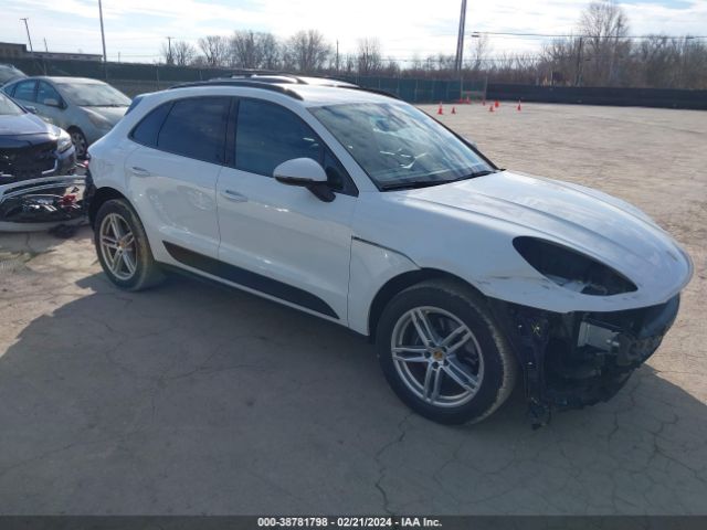 2018 PORSCHE MACAN WP1AA2A56JLB09438