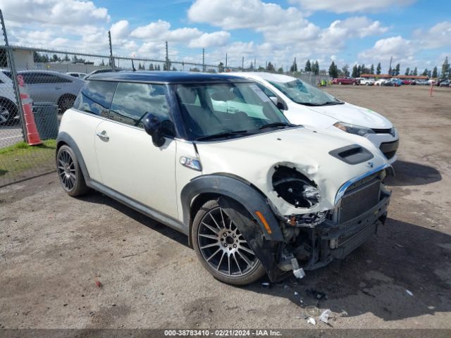 2011 MINI COOPER S WMWSV3C5XBTY10026