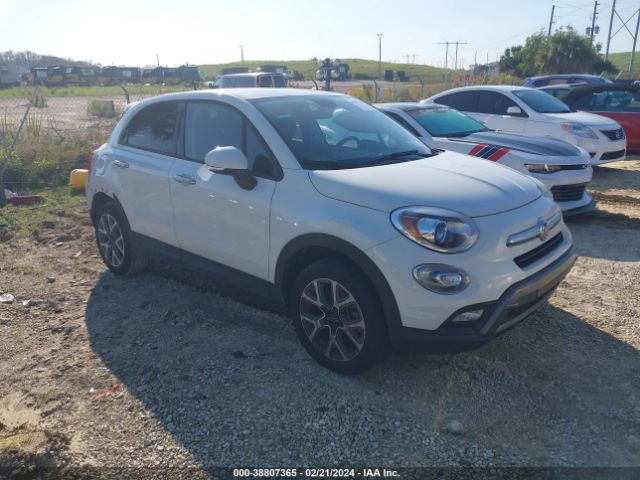 2017 FIAT 500X ZFBCFXCB4HP576049