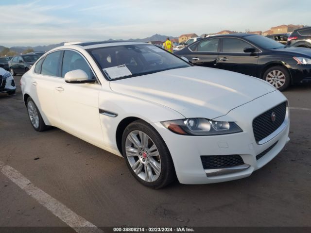 2016 JAGUAR XF SAJBD4BV2GCY08924