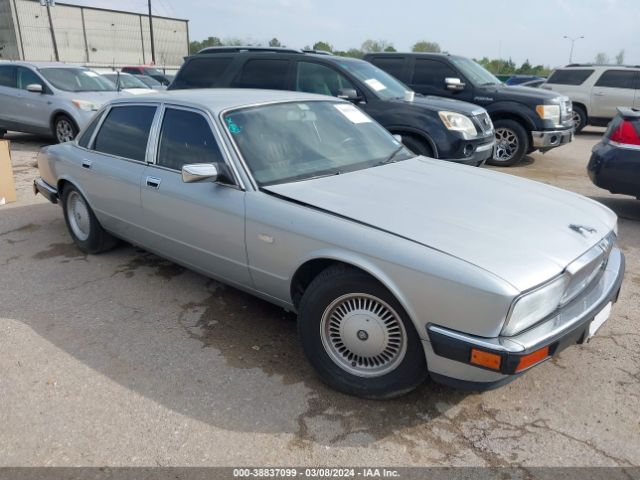 1993 JAGUAR XJ6 SAJHW1749PC678739