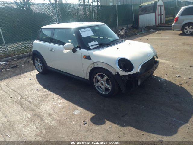 2009 MINI COOPER WMWMF33589TW76326