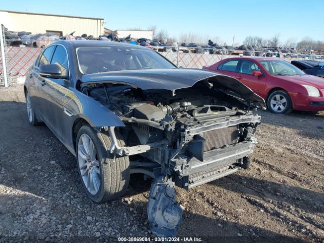 2016 JAGUAR XF SAJBE4BV9GCY14300