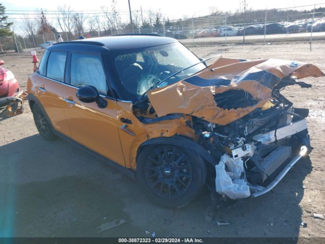 2017 MINI HARDTOP WMWXU1C3XH2F77083
