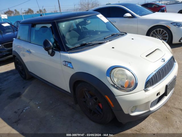 2009 MINI COOPER S WMWMF73589TW84272