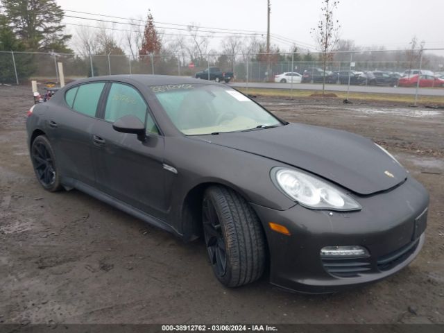 2011 PORSCHE PANAMERA WP0AA2A79BL021844