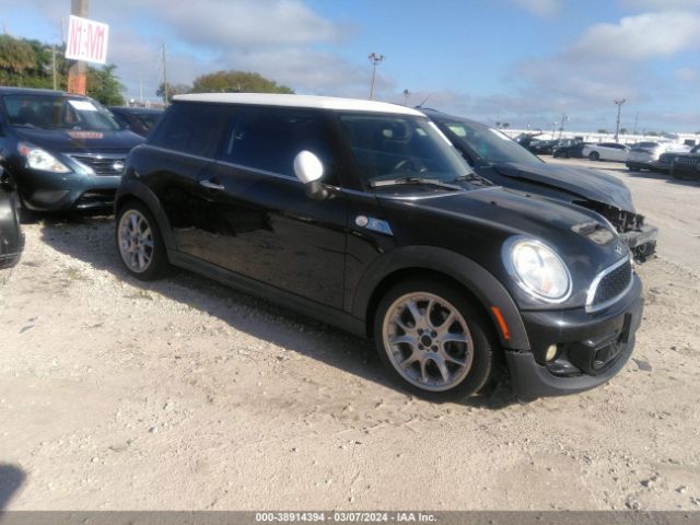 2011 MINI COOPER S WMWSV3C50BTY21763