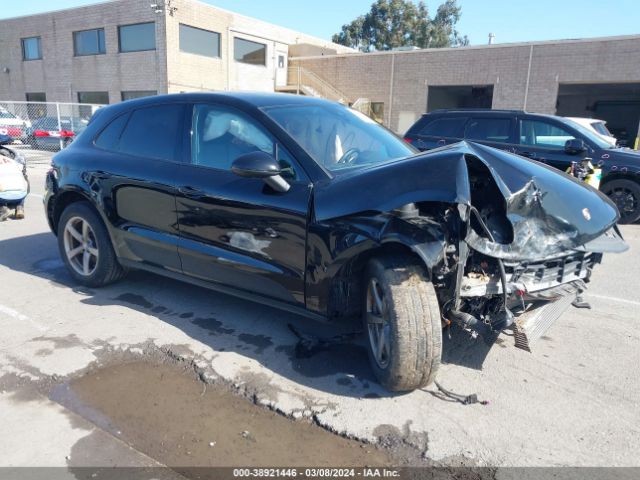 2018 PORSCHE MACAN WP1AA2A59JLB09921