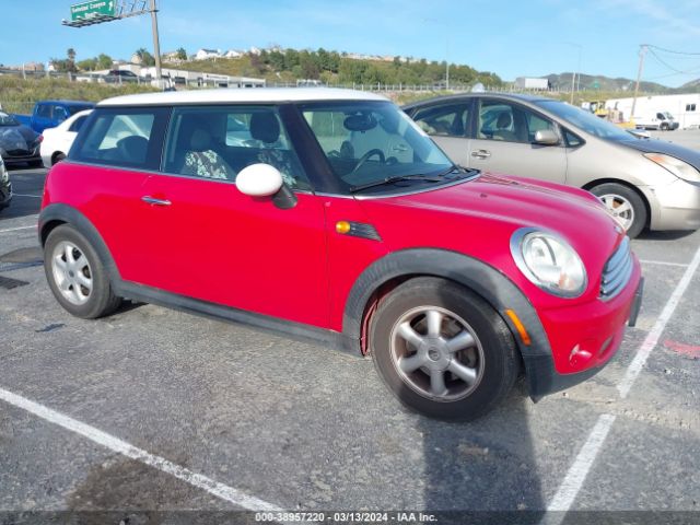 2007 MINI COOPER WMWMF33527TT57243