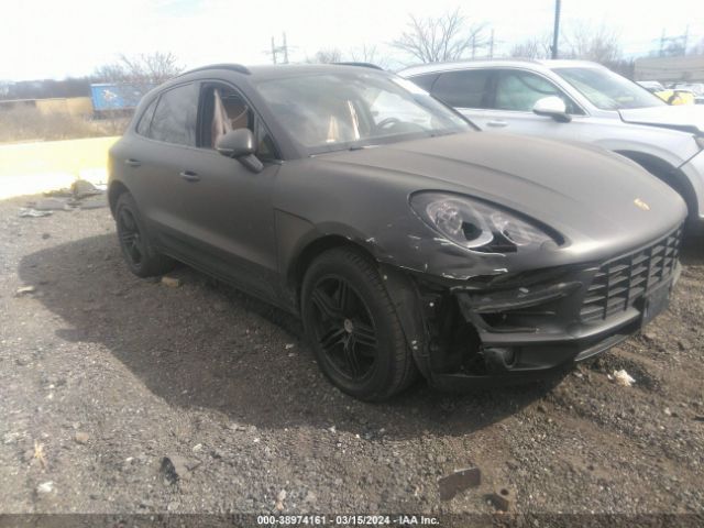 2017 PORSCHE MACAN WP1AA2A51HLB83358
