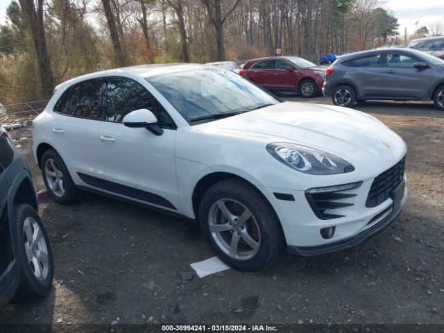 2017 PORSCHE MACAN WP1AA2A5XHLB09033