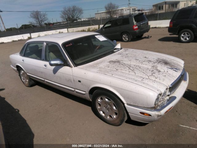 2001 JAGUAR XJ8 SAJDA24C21LF25841