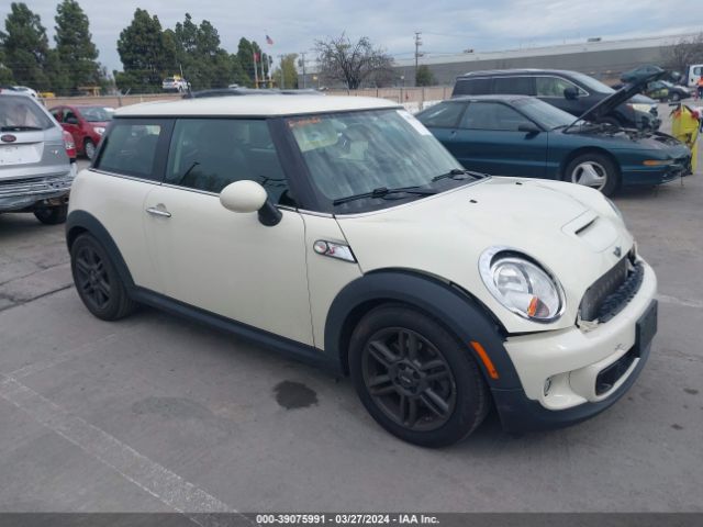 2011 MINI COOPER S WMWSV3C51BTY11324
