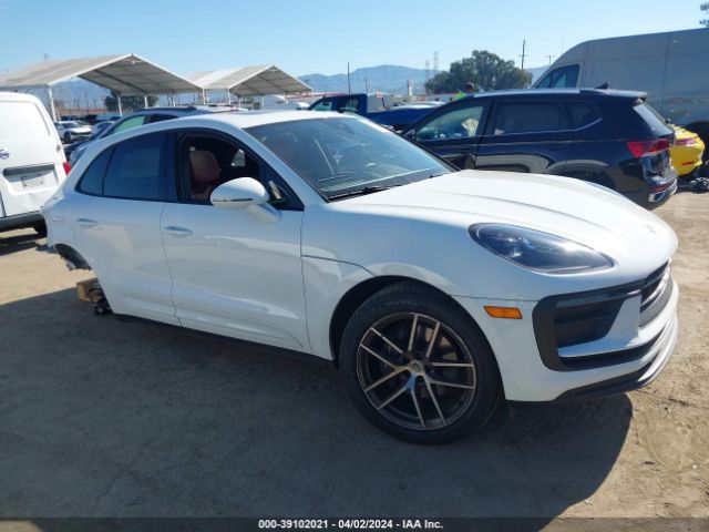 2022 PORSCHE MACAN WP1AA2A55NLB11543