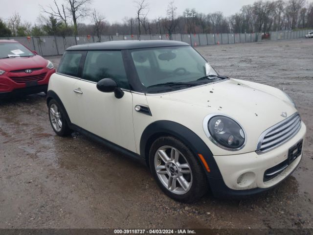 2011 MINI COOPER WMWSU3C58BT097971