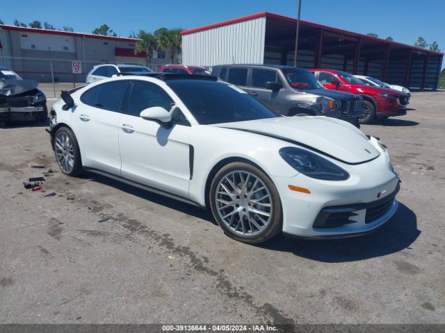 2018 PORSCHE PANAMERA WP0AA2A77JL104395