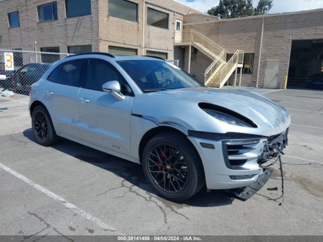2018 PORSCHE MACAN WP1AG2A50JLB63767