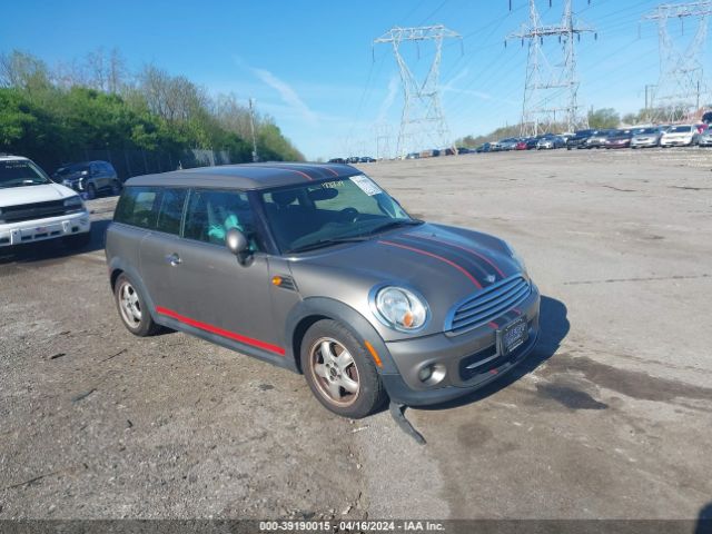 2011 MINI COOPER CLUBMAN WMWZF3C52BT188839
