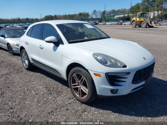 2015 PORSCHE MACAN WP1AB2A57FLB43067