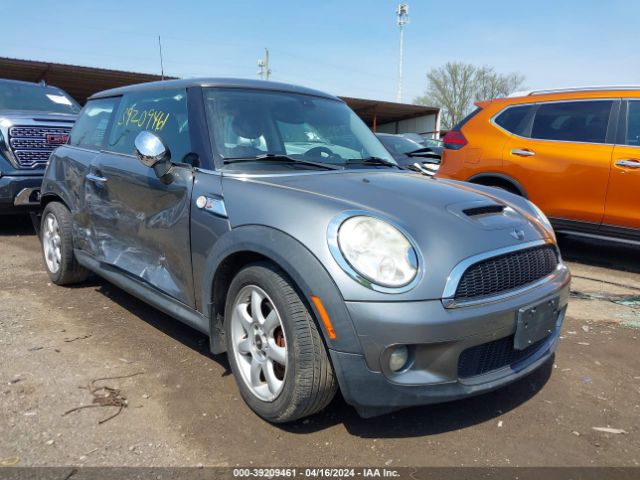 2008 MINI COOPER S WMWMF735X8TV33481